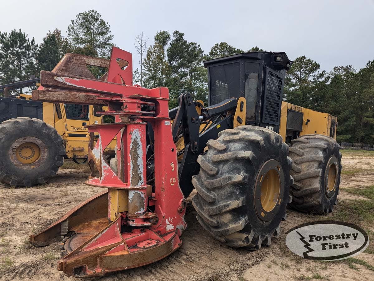 2017 CATERPILLAR 563D for sale